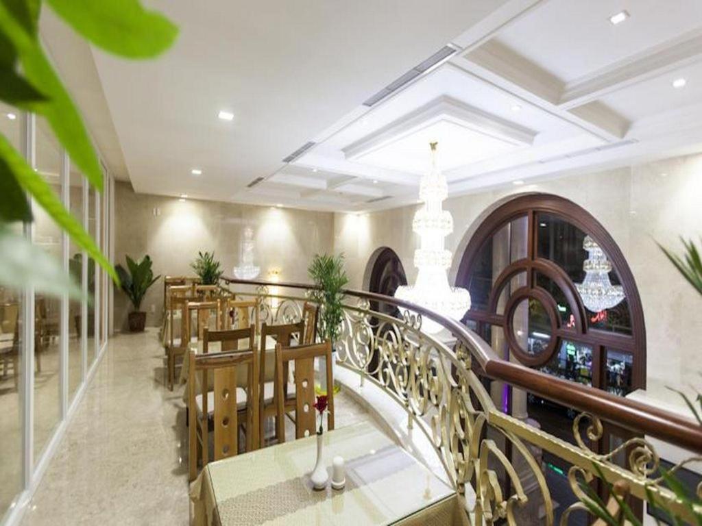 Moonlight Hotel Suites & Spa - City Center, High Floor, Great Location & Romantic River View & Dragon Bridge View Da Nang Eksteriør billede